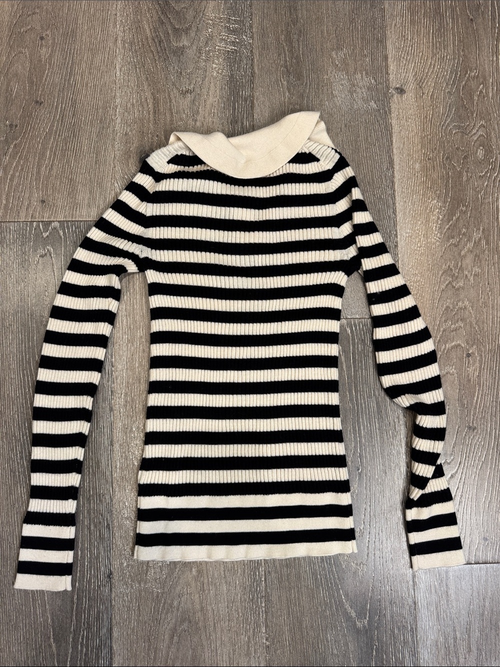 J. Crew merino wool Black and White Striped Ribbed Polo Sweater CB0843 - Picture 4 of 4